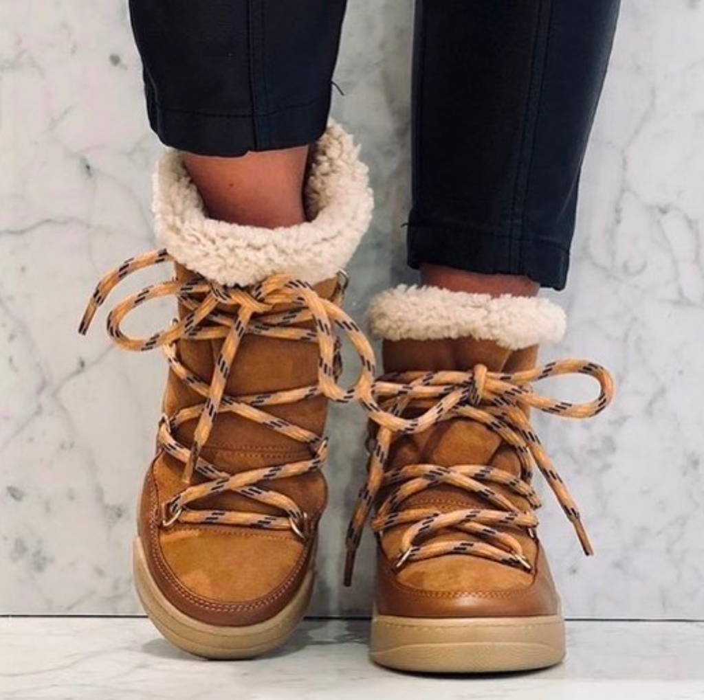 Chic sales snow boots